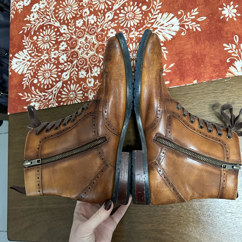 Steve Madden Leather Boots - Picture 5 of 11